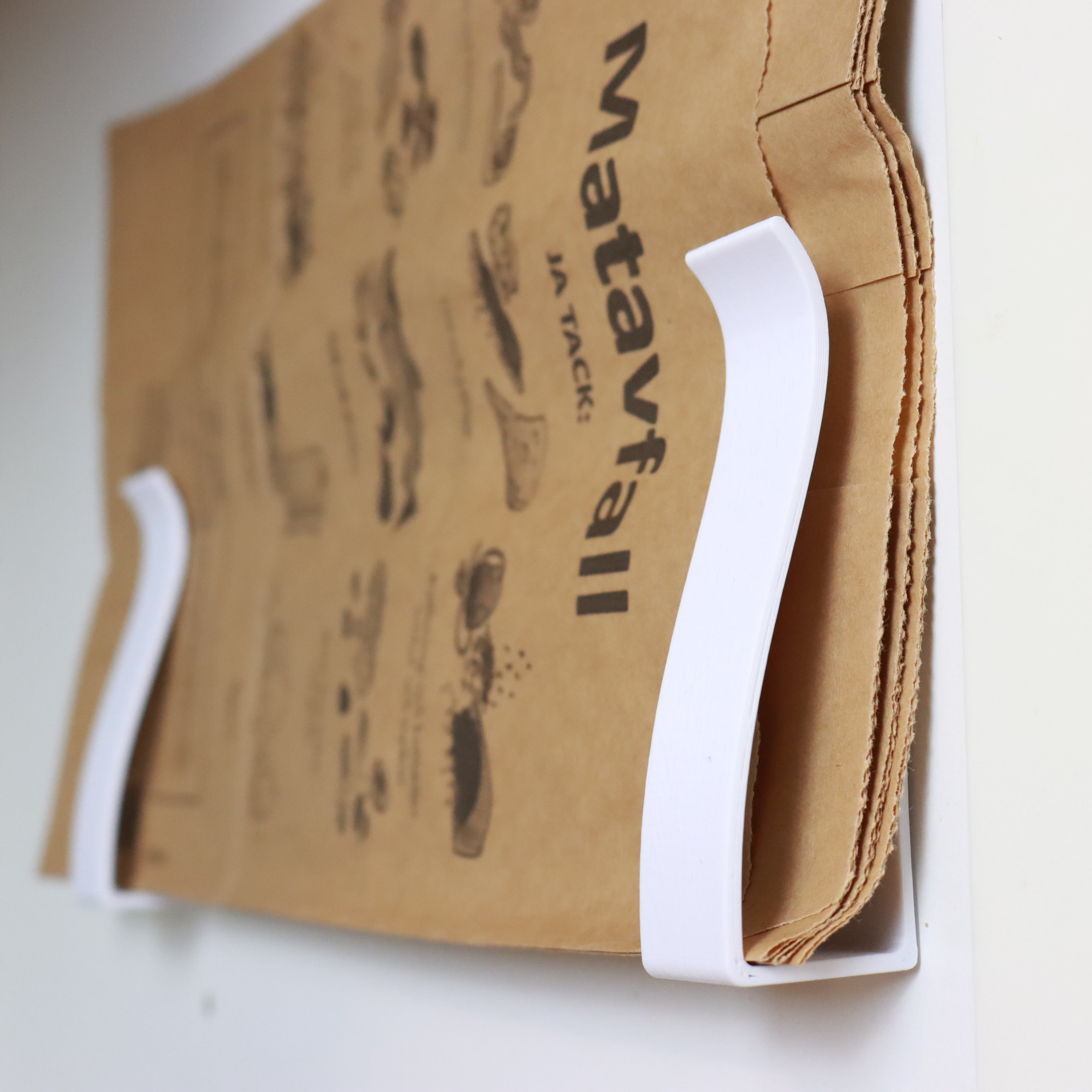 Matavfallspåsehållare med enkel väggmontering