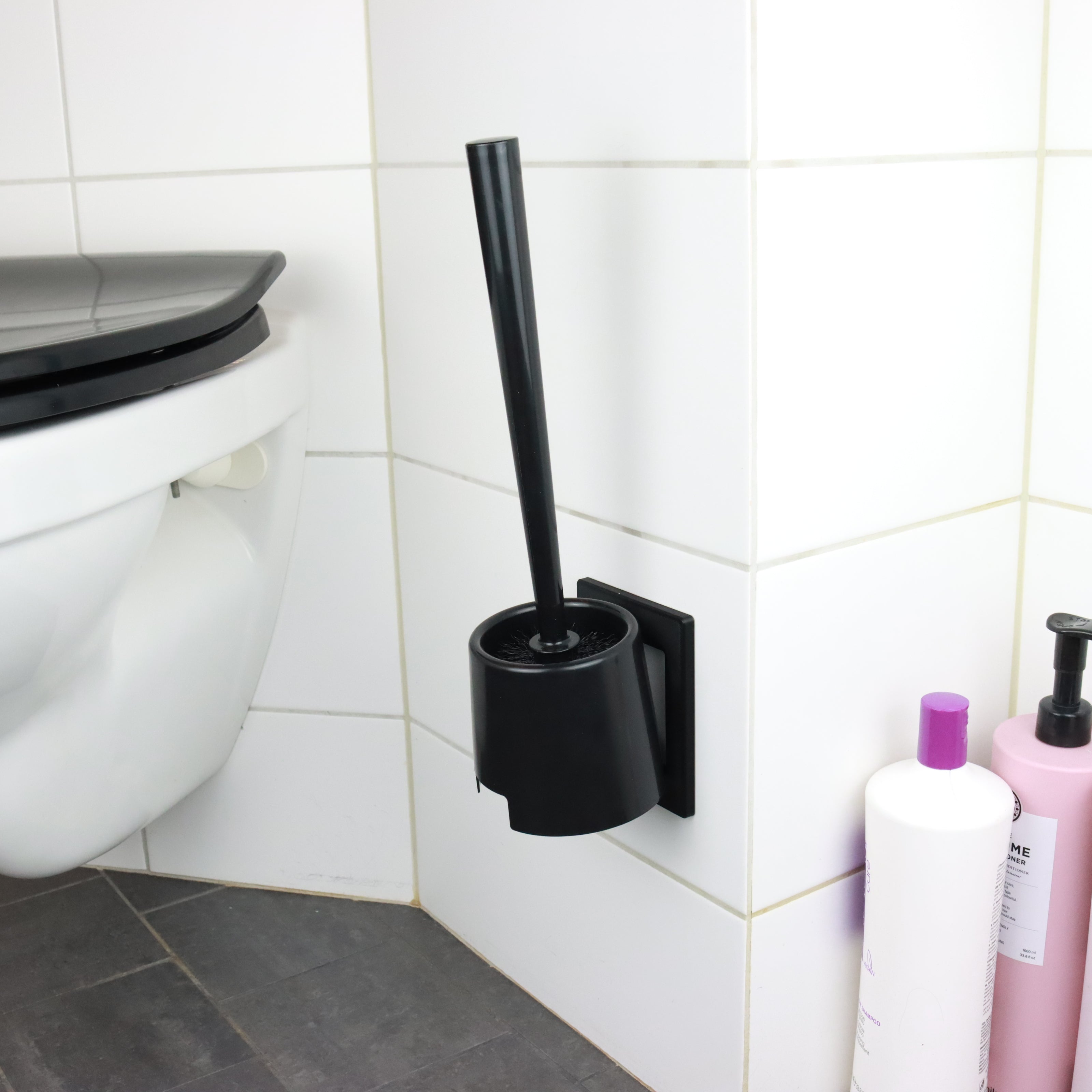 Väggfäste för Toaborstar